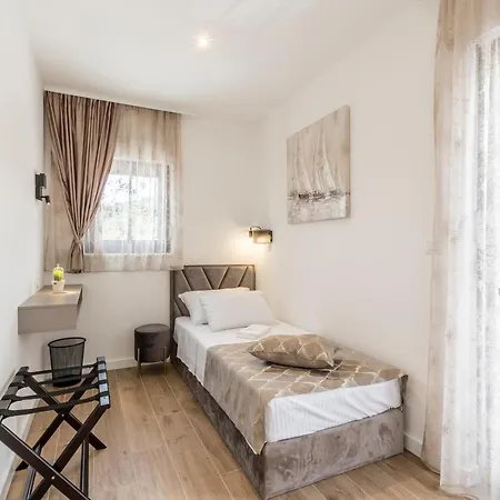 Villa Luxury Diana With Heated Pool And Jacuzzi *